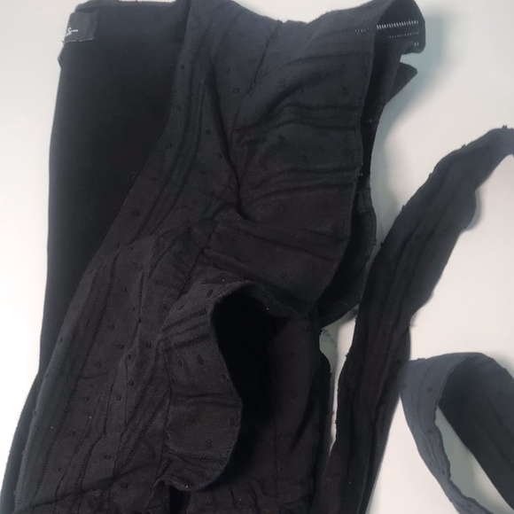 Lulu's Plunging V-Neck Ruffle Trim Dress size M - Picture 11 of 15